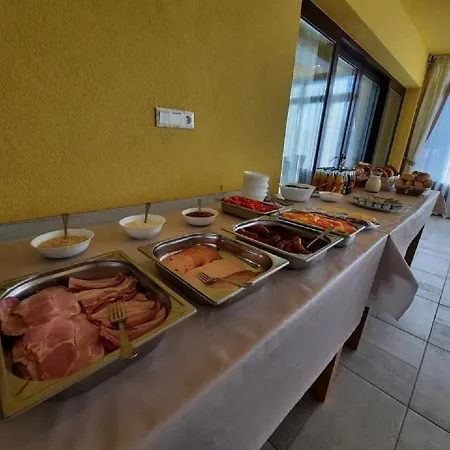 Vendégház Kóbor 3*