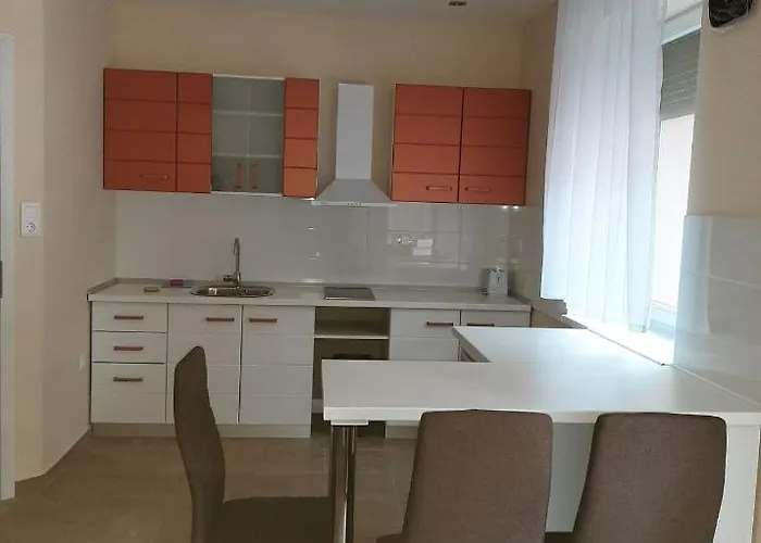 Kobor Vendeghaz 3* Baja